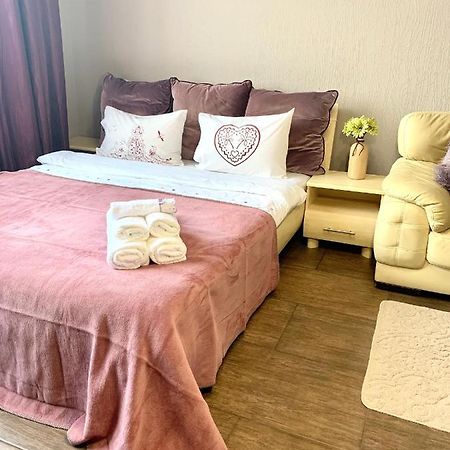 Apartment Alla Tsjernihiv Eksteriør bilde